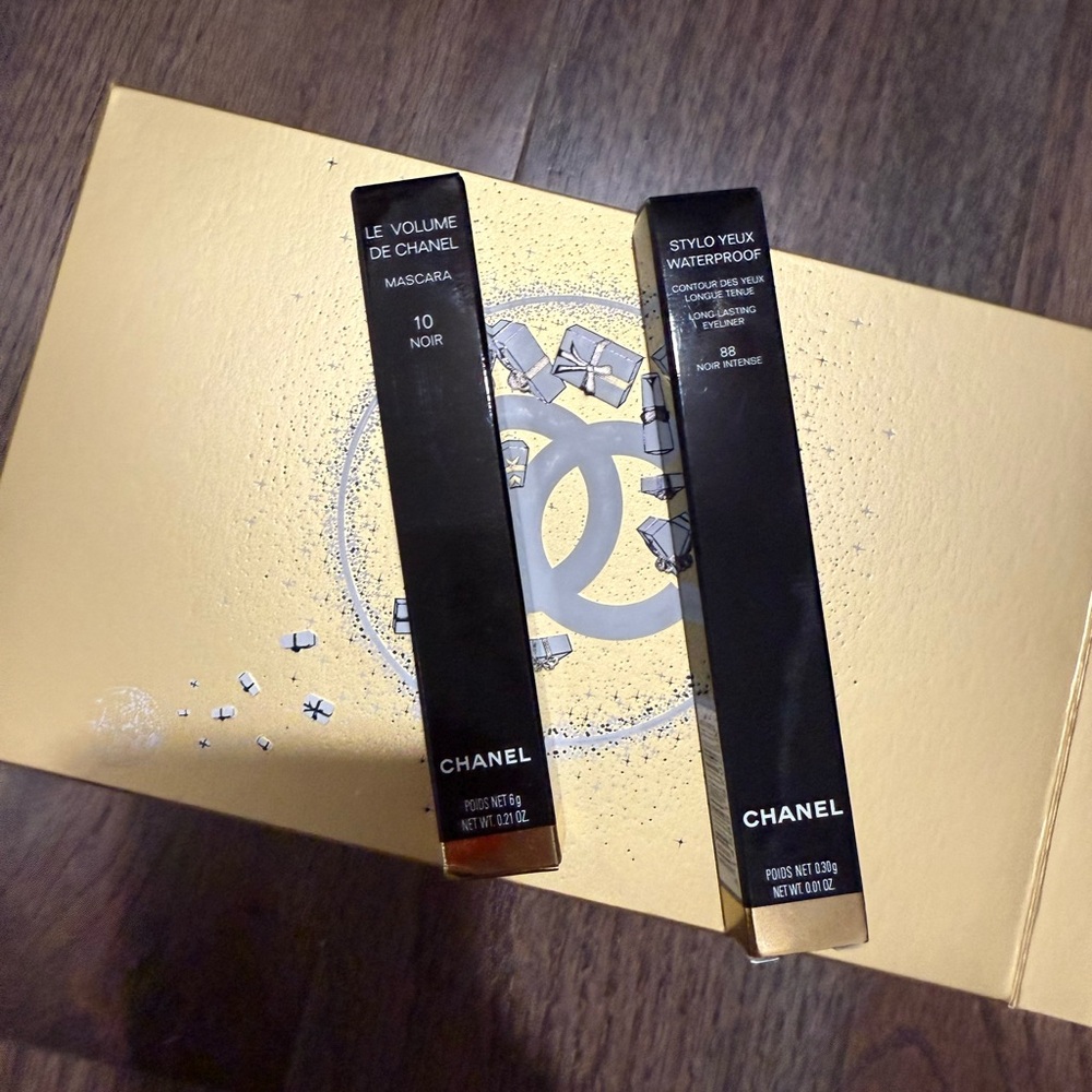 Chanel mascara and set primer set NWT never used in box